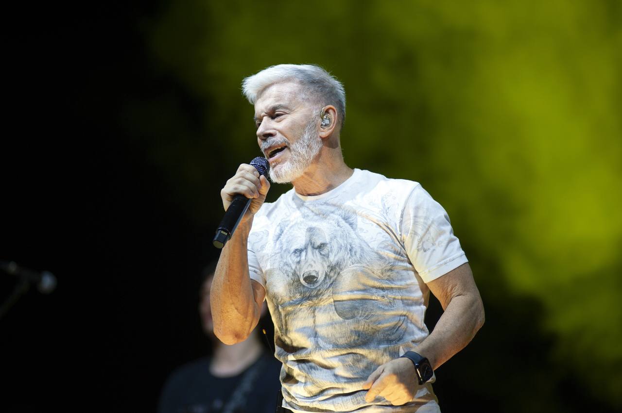 Объявили в розыск и запретили выступать: как живёт главный «есаул» страны Олег Газманов Объявили в розыск и запретили выступать: как живёт главный «есаул» страны Олег Газманов