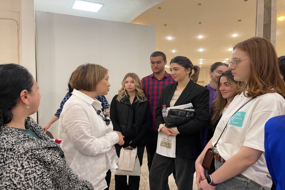 В Северной Осетии для ищущих работу педагогов организовали ярмарку вакансий В Северной Осетии для ищущих работу педагогов организовали ярмарку вакансий