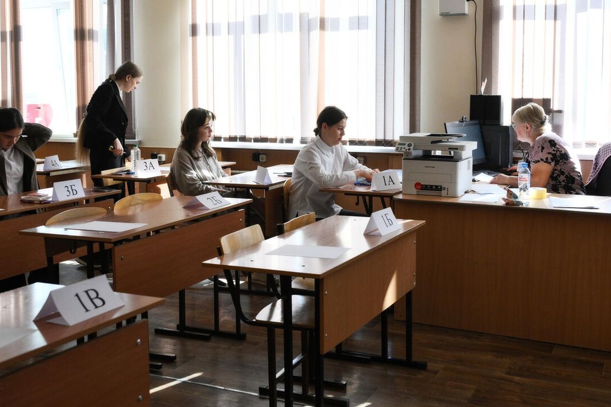 В этом году 6500 школьников из Петербурга будут пересдавать ЕГЭ В этом году 6500 школьников из Петербурга будут пересдавать ЕГЭ