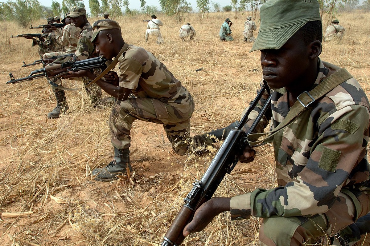 Европа столкнулась с последствиями ухода Франции из Африки Европа столкнулась с последствиями ухода Франции из Африки