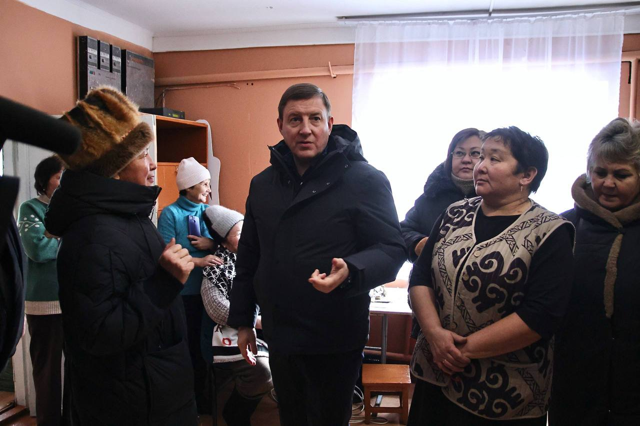 Глава Алтая Андрей Турчак анонсировал капитальный ремонт сельского клуба в Верх-Апшуяхте в 2027 году Глава Алтая Андрей Турчак анонсировал капитальный ремонт сельского клуба в Верх-Апшуяхте в 2027 году