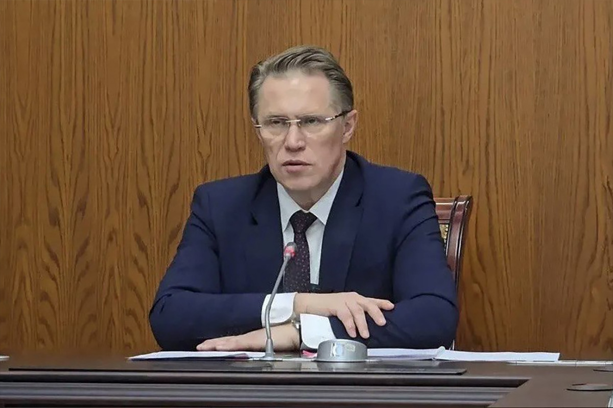 Мурашко оказал первую помощь пострадавшему в серьезном ДТП в Подольске Мурашко оказал первую помощь пострадавшему в серьезном ДТП в Подольске