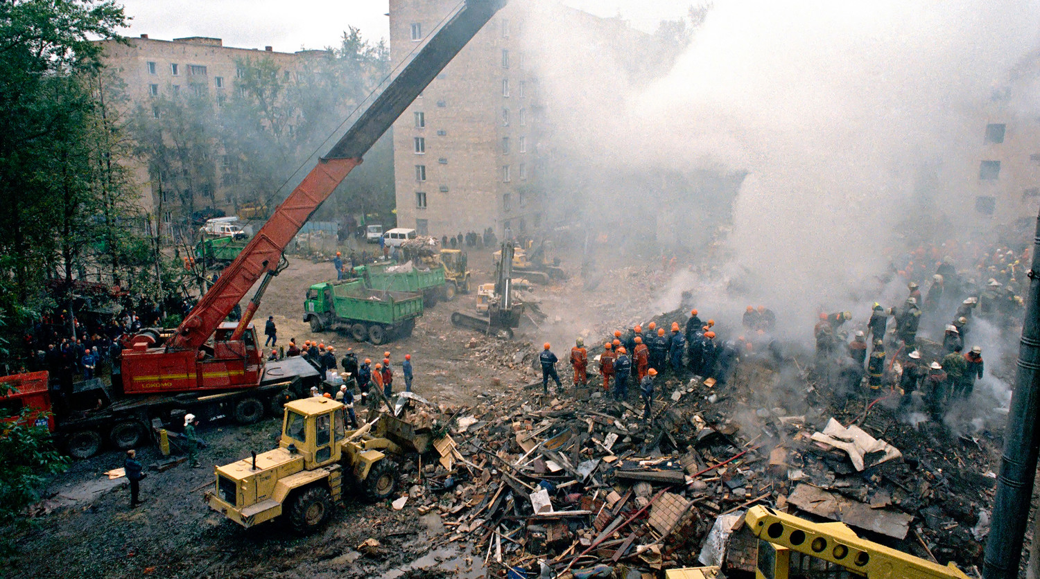 Риа новости теракт в москве. Взрывы на каширке и Гурьянова 1999. Взрыв жилого дома на каширке 1999. Взрыв на улице Гурьянова 1999. 13 Сентября 1999 Каширское шоссе.