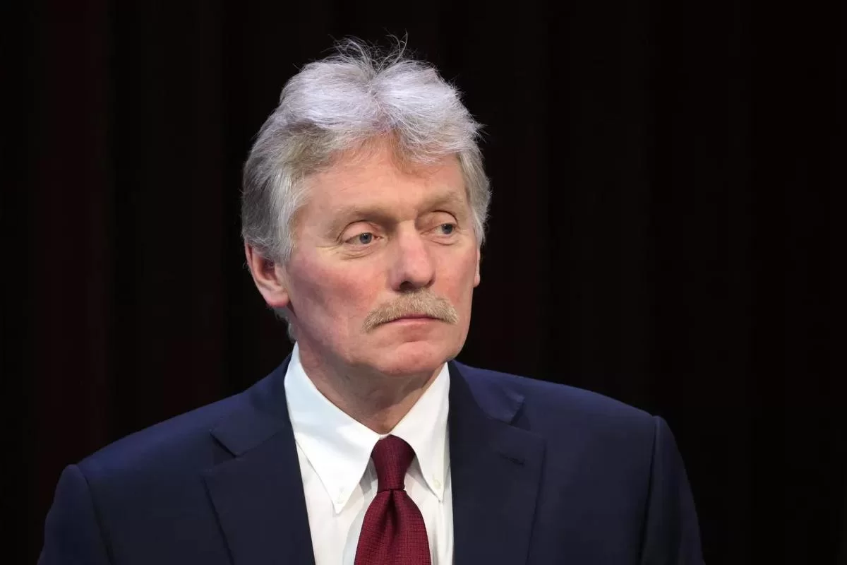 Парадокс поставок: Песков объяснил, почему Россия не перекроет газ Европе, несмотря на ракеты для ВСУ