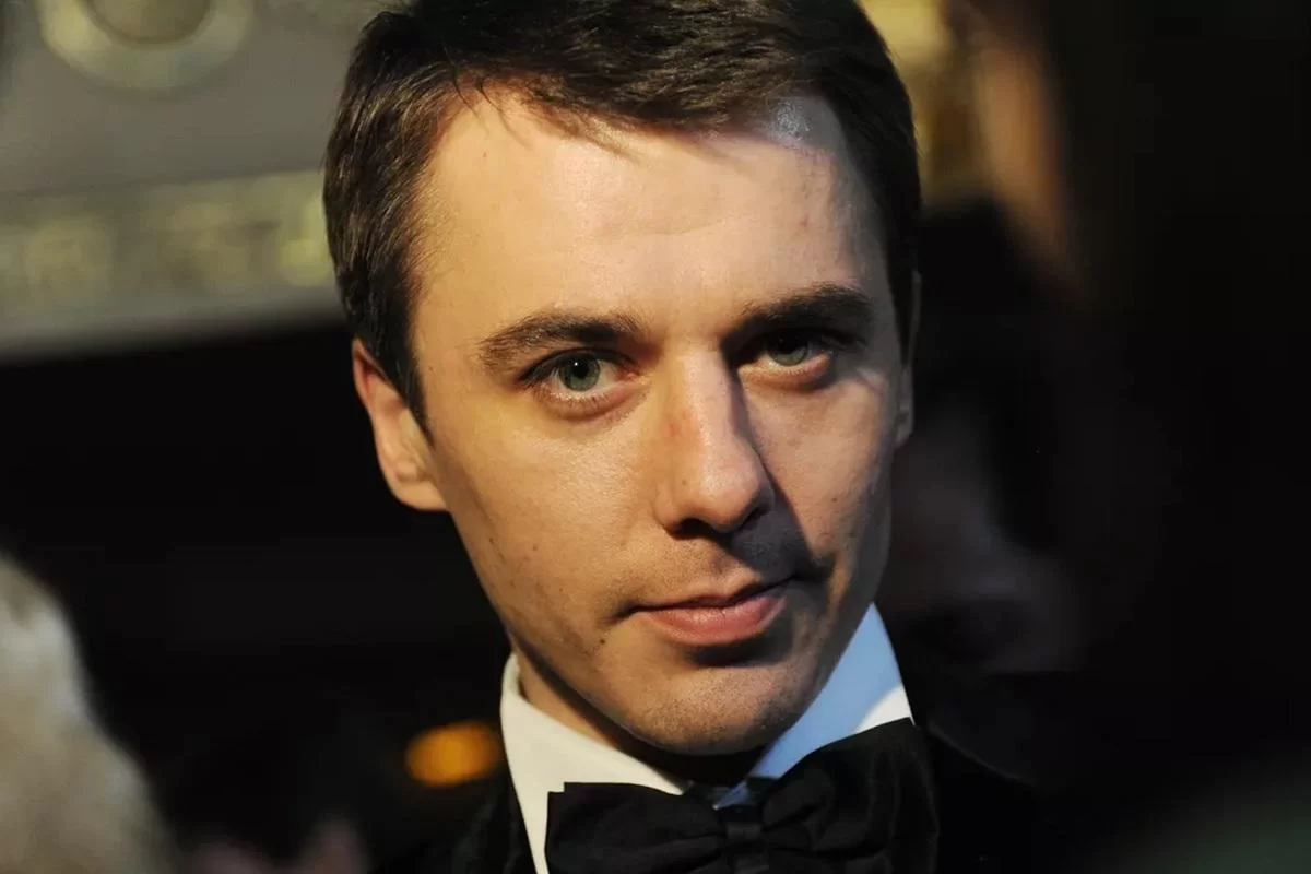 Миллионные долги и «воскресный папа»: куда уходят деньги Игоря Петренко