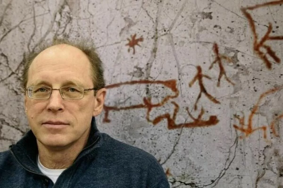 АмГУ отметила вклад профессора Забияко в изучение наскального искусства на Амуре