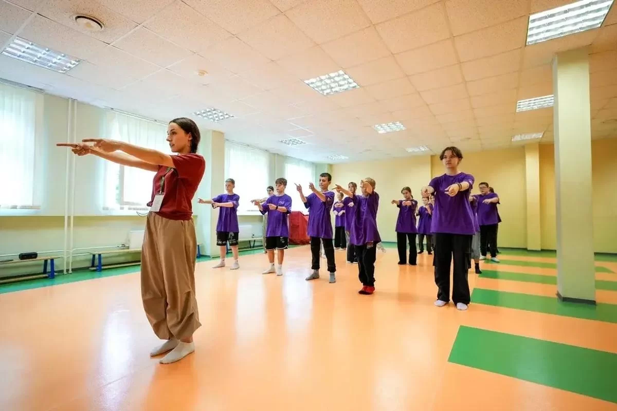 Для 7000 детей из семей участников СВО подготовили три летних лагеря