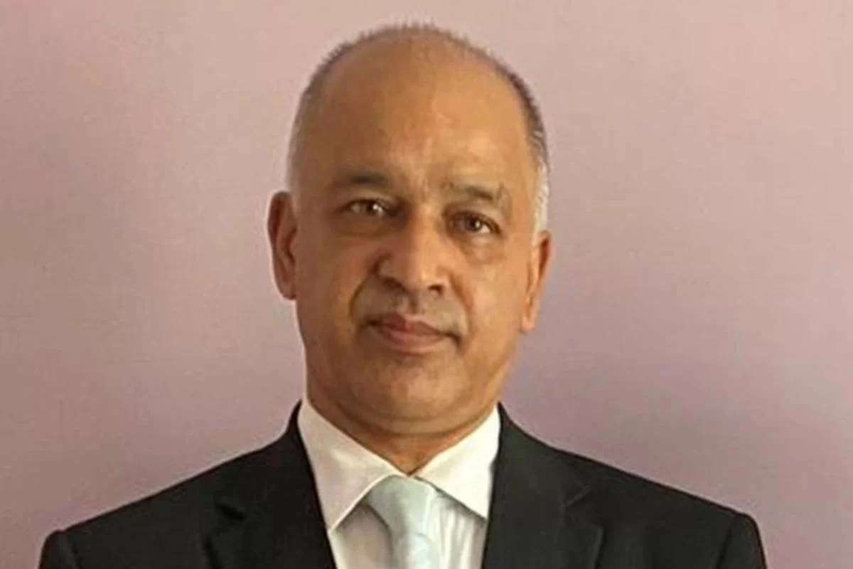 Британский политик поплатился должностью за поддержку российских выборов