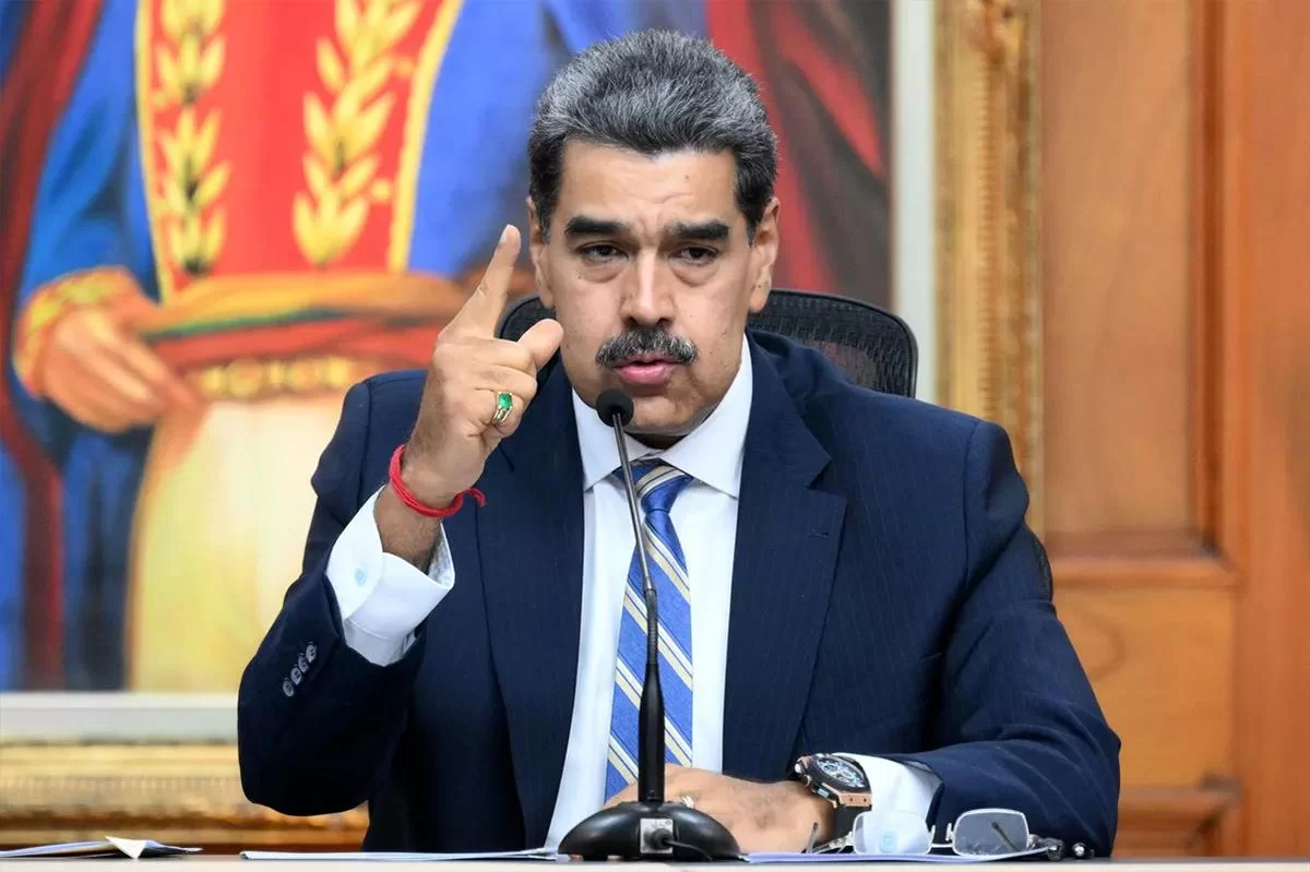 Адвокат Мадуро обвинил Белый дом в саботаже защиты: Каракас готов платить, но OFAC блокирует переводы