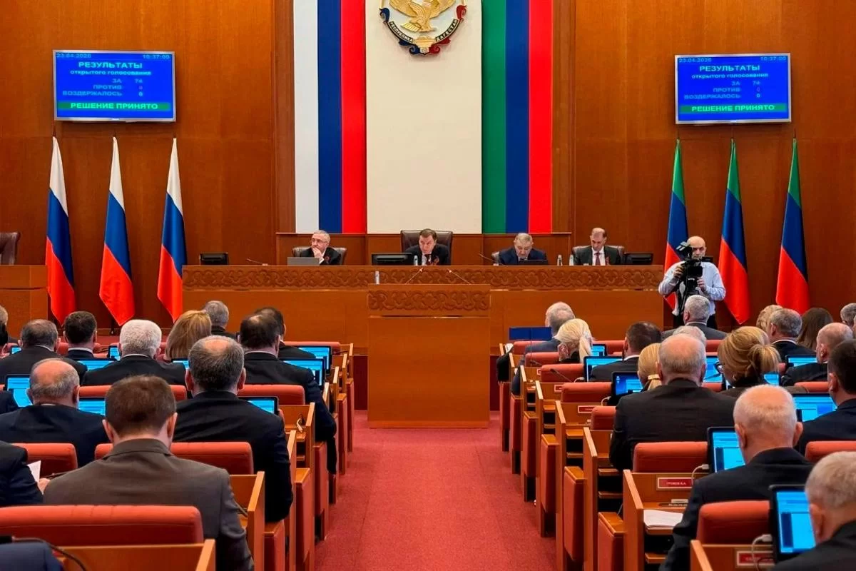 Спикер Народного Собрания Дагестана Заур Аскендеров: Депутатский корпус единогласно поддержал налоговые и земельные льготы для пострадавших от наводнения жителей