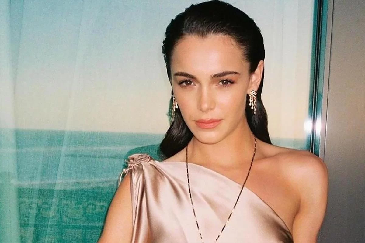 Звездный час в пробирке: у двух знаменитостей Турции нашли наркотики, а Ханде Эрчел ждёт второй шанс