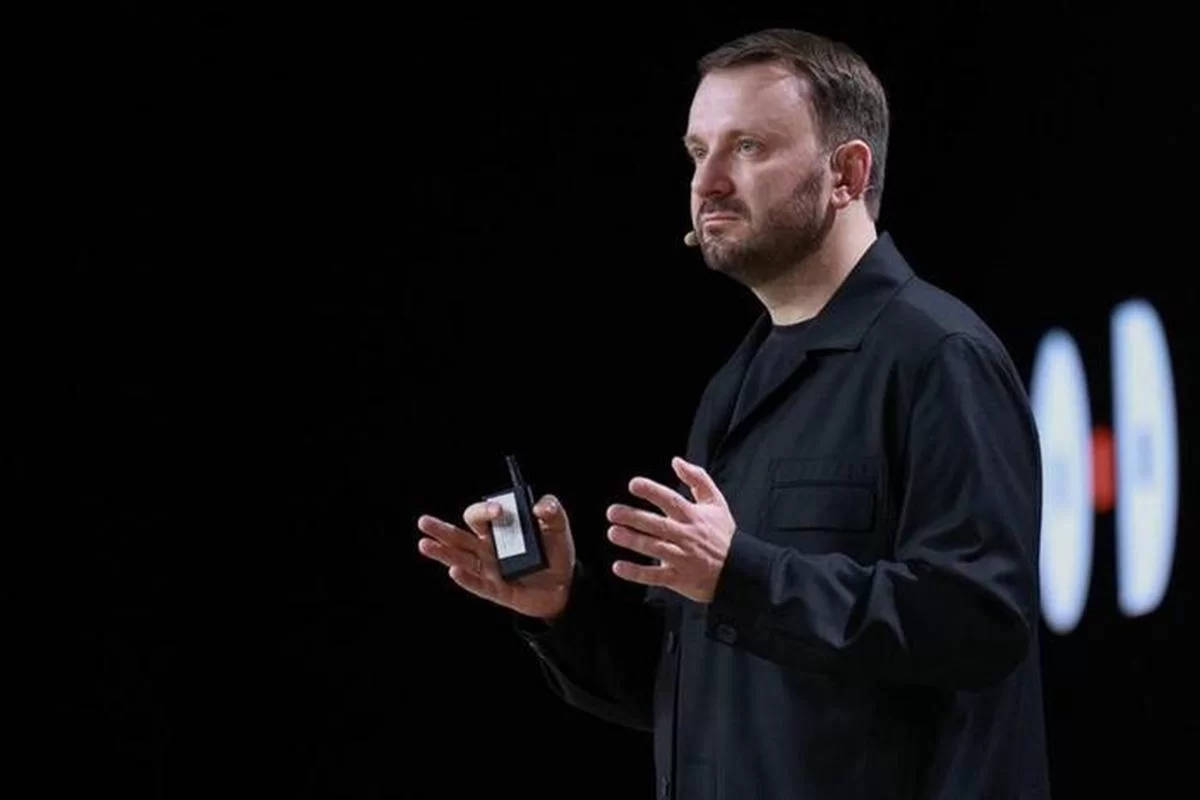 Россия смягчила правила для ИИ: что убрали из законопроекта