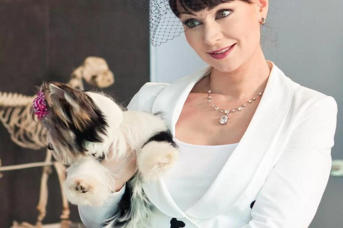 Артистка Гришаева взяла из приют собачку породы чихуахуа по кличке Фредди