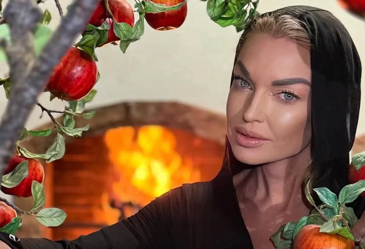 «Люкс в сарае» и юбилей в изоляции. Почему на 50-летие Волочковой не придут её мать и дочь. Спектакль окончен?