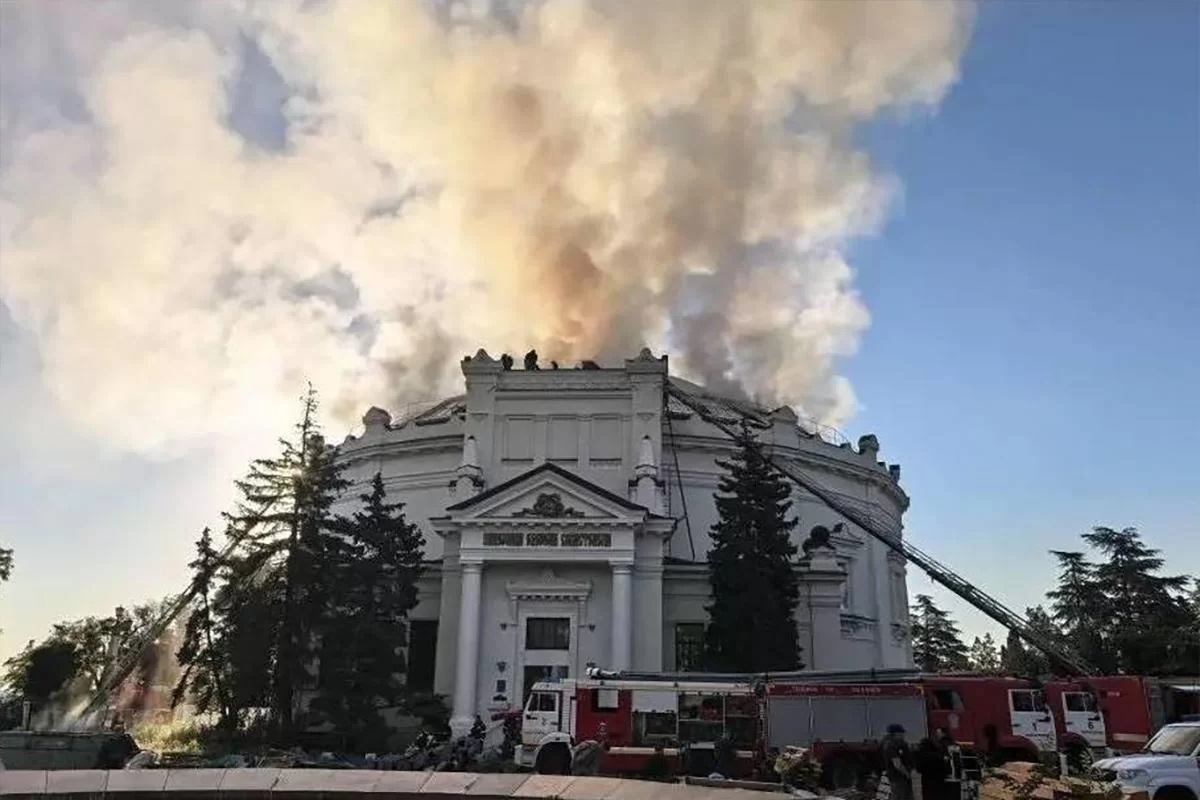 «Цивилизованные люди»: Медведев объяснил отказ от симметричного удара по культурным объектам Украины