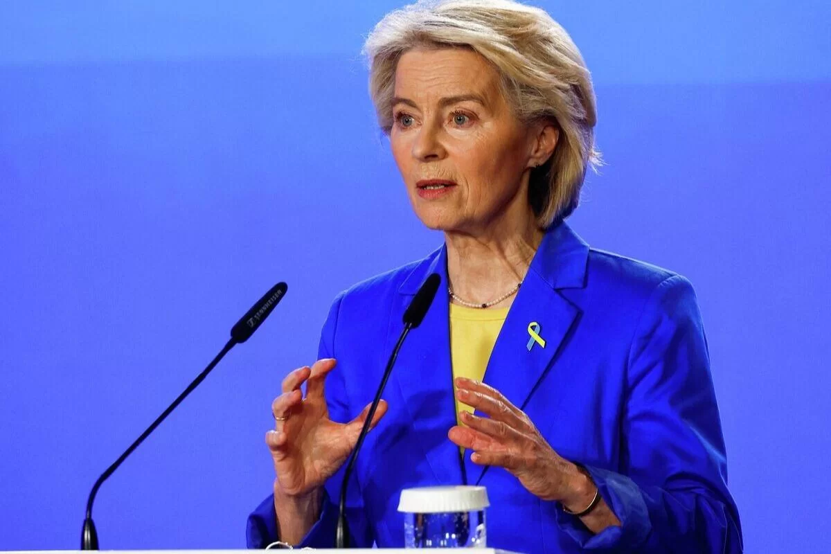 «Цепляться за привычки или выбрать другую судьбу»: фон дер Ляйен признала, что ЕС безнадежно устарел и не готов к войнам