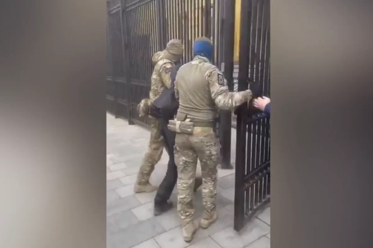 ФСБ пресекла деятельность агента украинских спецслужб в Москве: Фигурант дела получил 12 лет за госизмену