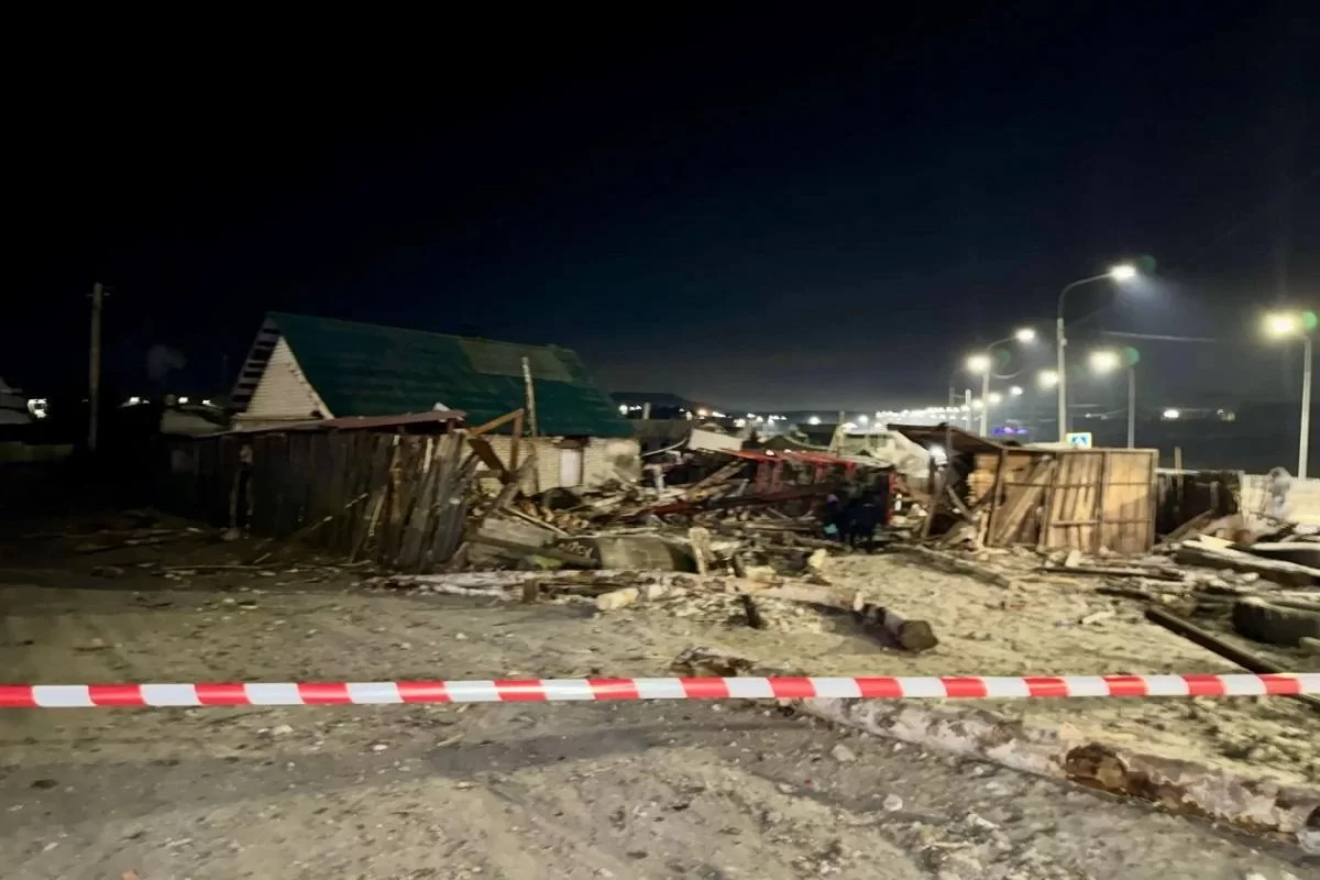 В Чите в большегруз врезался в дом