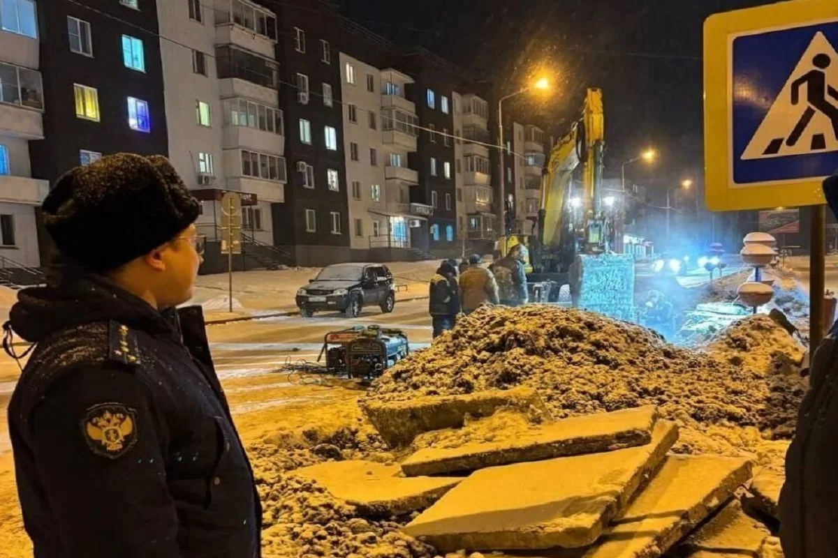 В Прикамье из-за коммунальной аварии ограничили движение