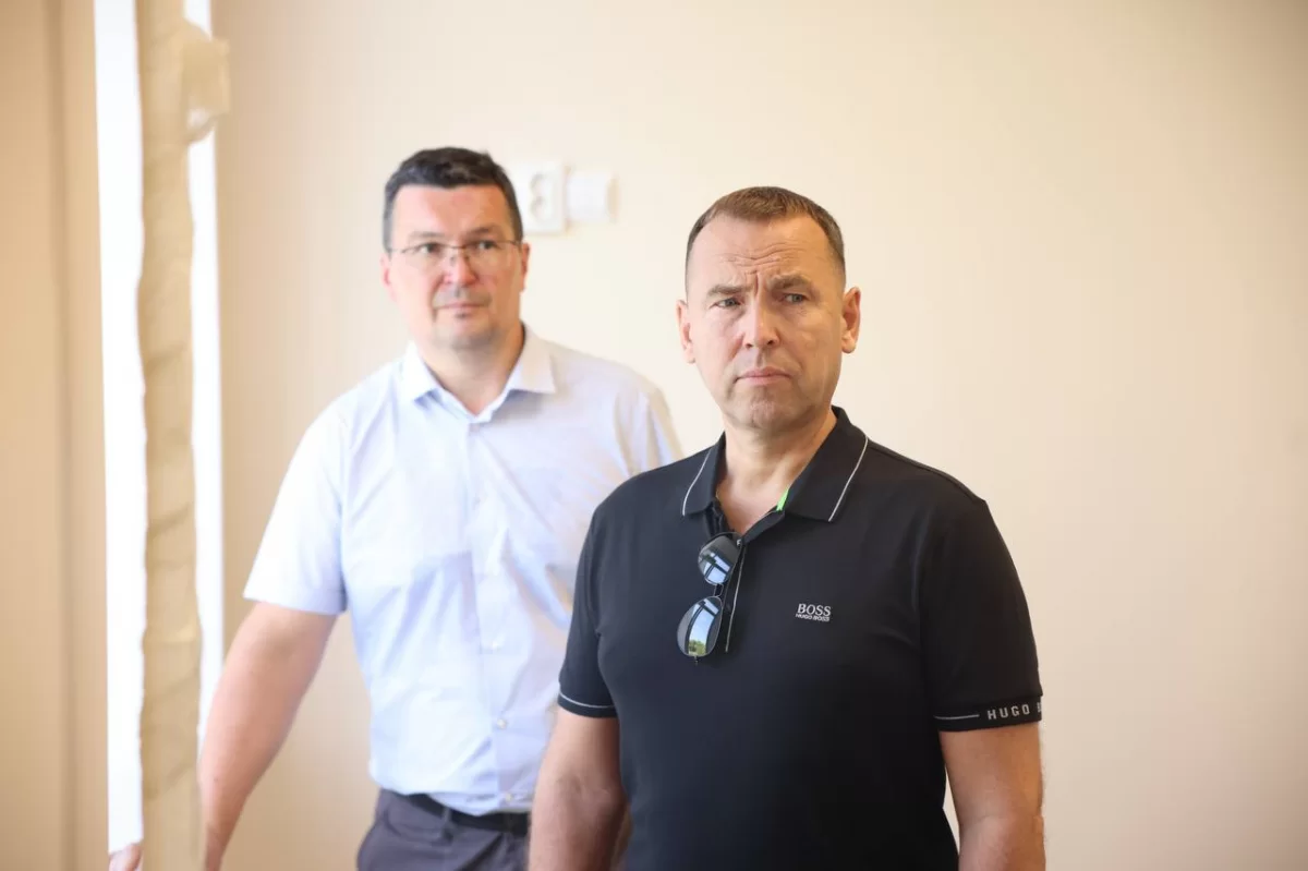 «Подход к благоустройству должен быть комплексным»: Губернатор Вадим Шумков проверил ход ремонтных работ в школе № 23 и лицее № 12 в Кургане