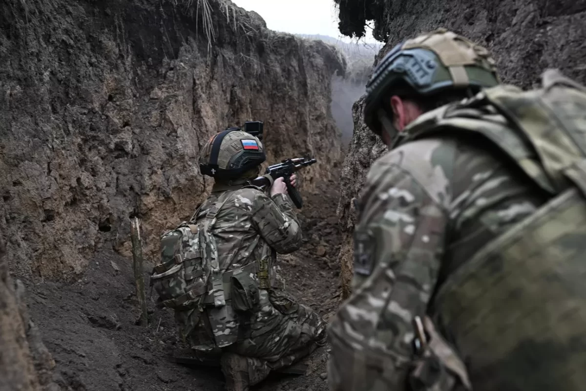 «Слоеный пирог» в городе: ВС РФ закрепились в промзоне Константиновки