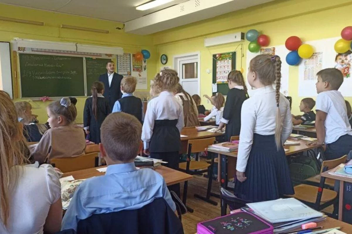 В школьную программу добавили «служение»: за помощь людям дадут баллы к ЕГЭ