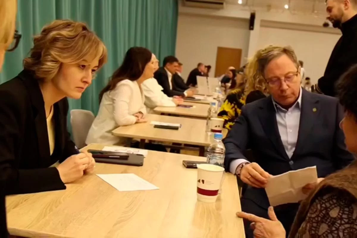 В ходе «выездной Администрации» жителям Ивантеевки Городского округа Пушкинский объяснили ситуацию с уборкой снега