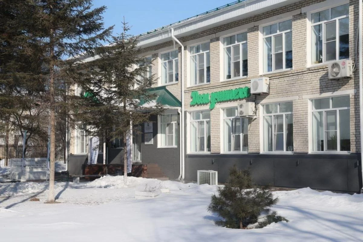 Точка притяжения для учителей: в Биробиджане открыли современный центр педмастерства с коворкингом и интерактивом