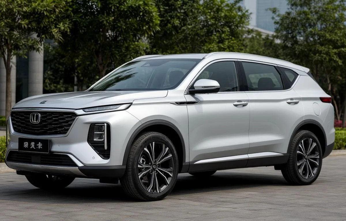 В РФ начались продажи компактного электрокроссовера Changan Qiyuan Q05