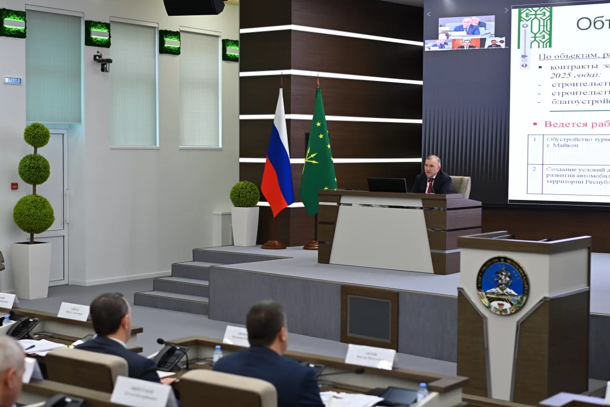 «Нужно двигаться на опережение»: Глава Адыгеи Мурат Кумпилов поставил задачу ускорить реализацию инфраструктурных проектов