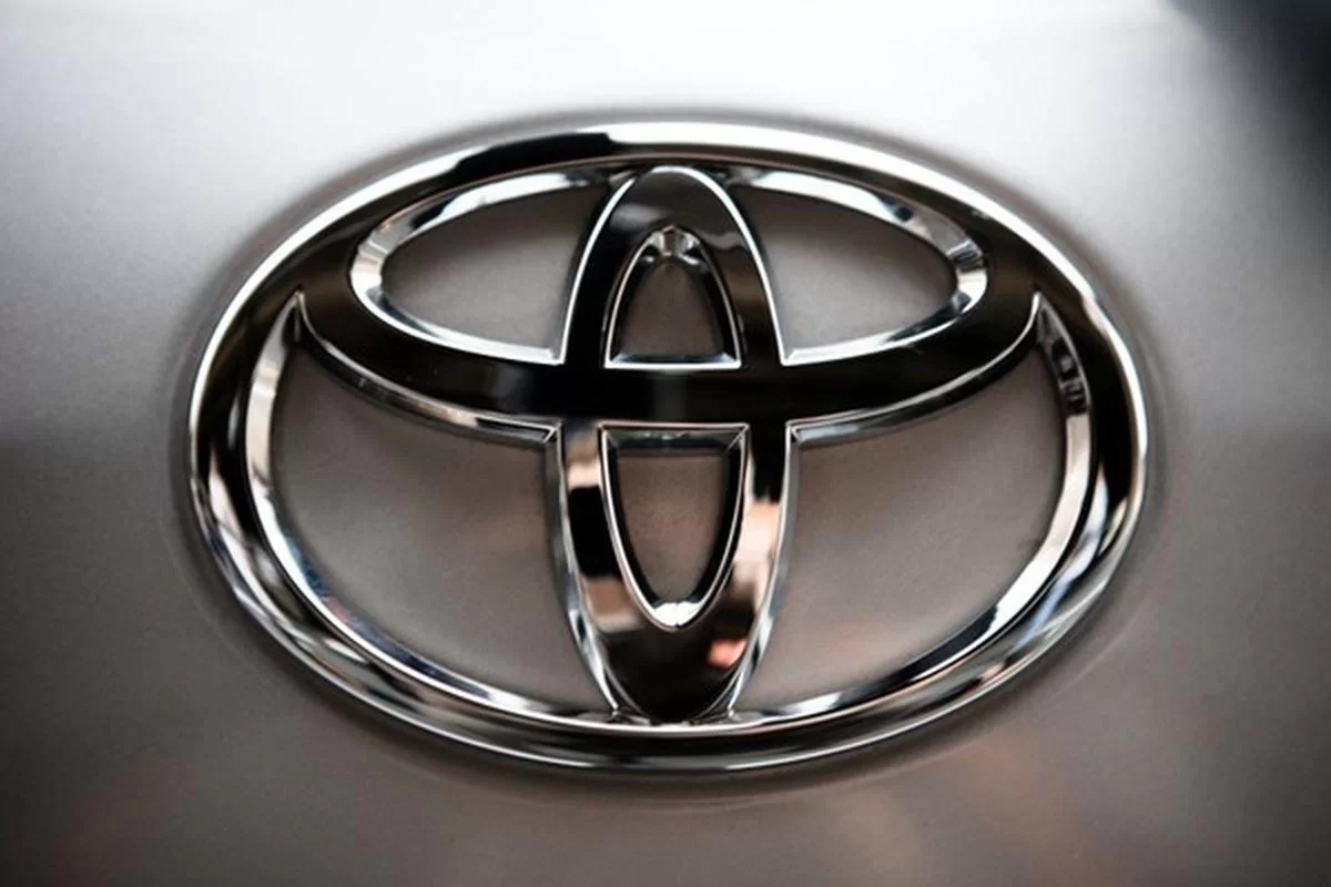 Такси на батарейках: Toyota Prius и Evolute I-Pro захватили 87% гибридного и электрического парка