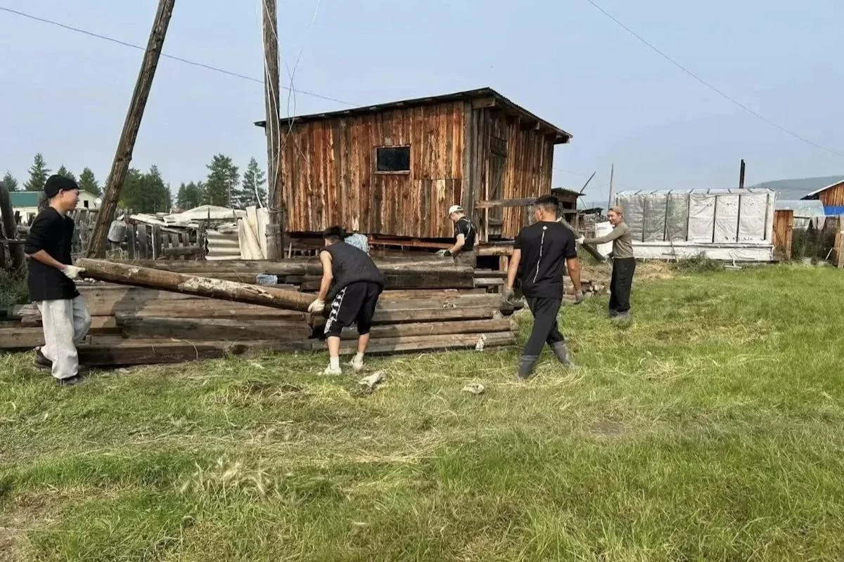 В районах Якутии продолжаются восстановительные работы после дождевого паводка