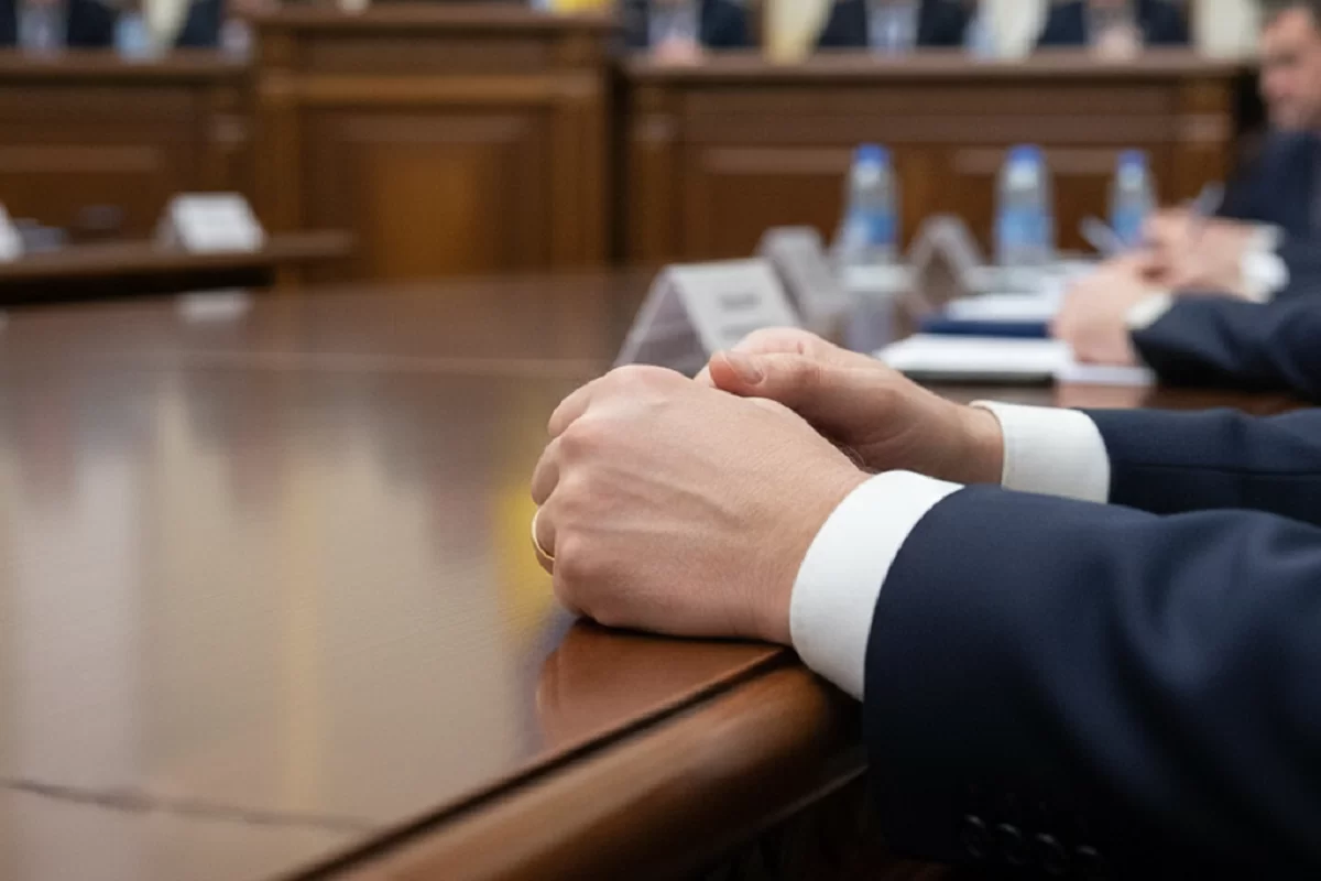Владимир Мазур выдвинул Алексея Кондратьева на пост премьера