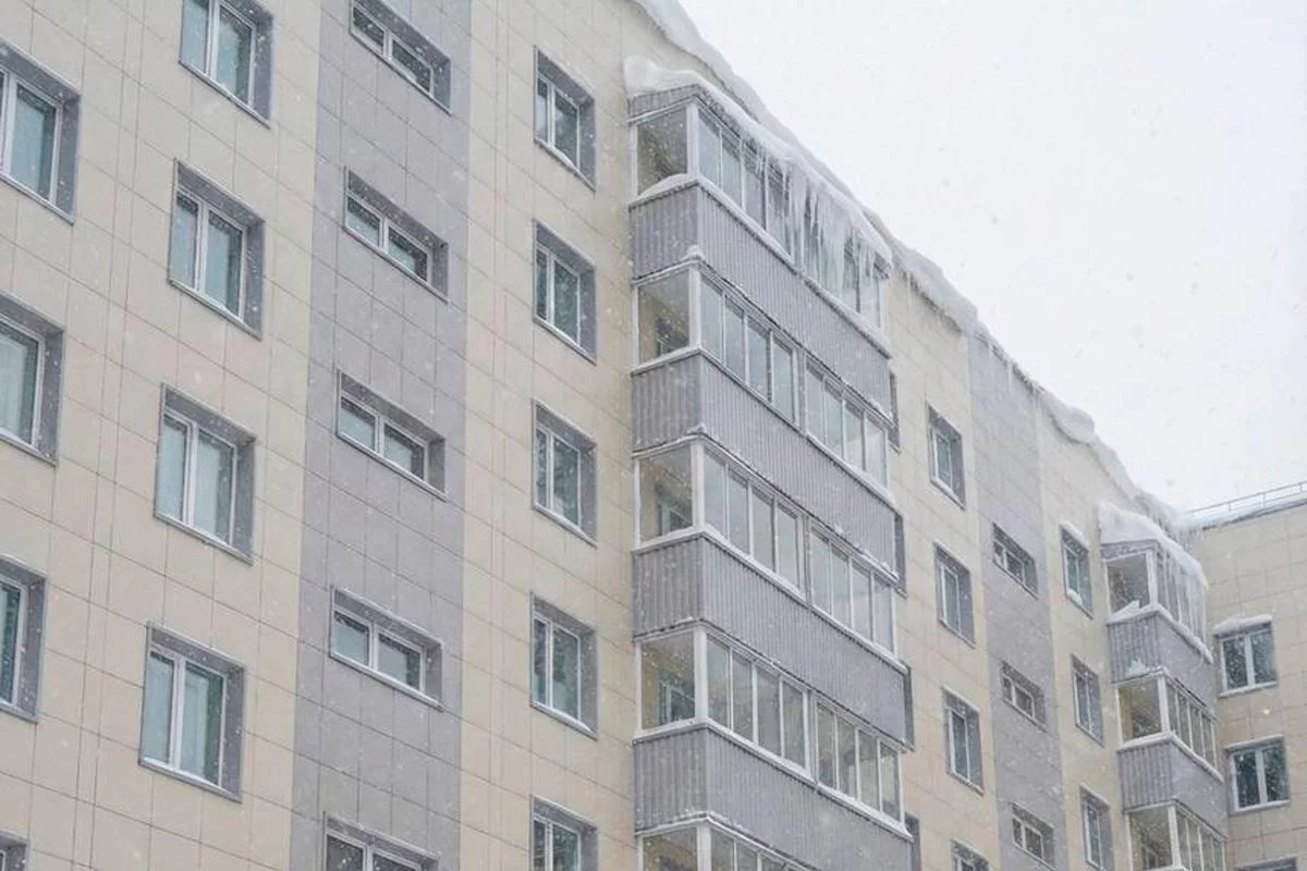 Сопредседатель ВАРМСУ Ирина Гусева на встрече в Фонде «Защитники Отечества» обсудила включение ведомственного жилья в программы капремонта