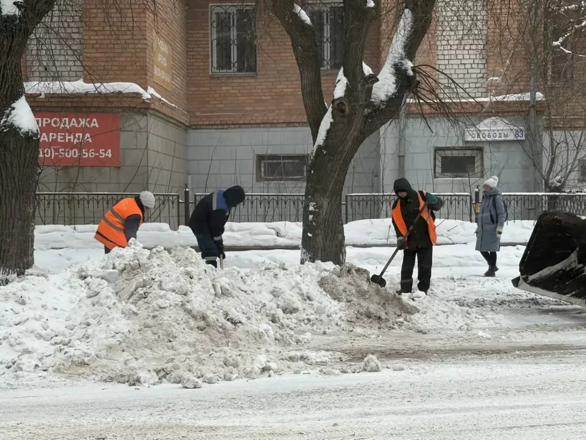 Мэр Борис Ясинский: Коммунальные службы Рязани переведены на круглосуточный режим работы из-за снегопада