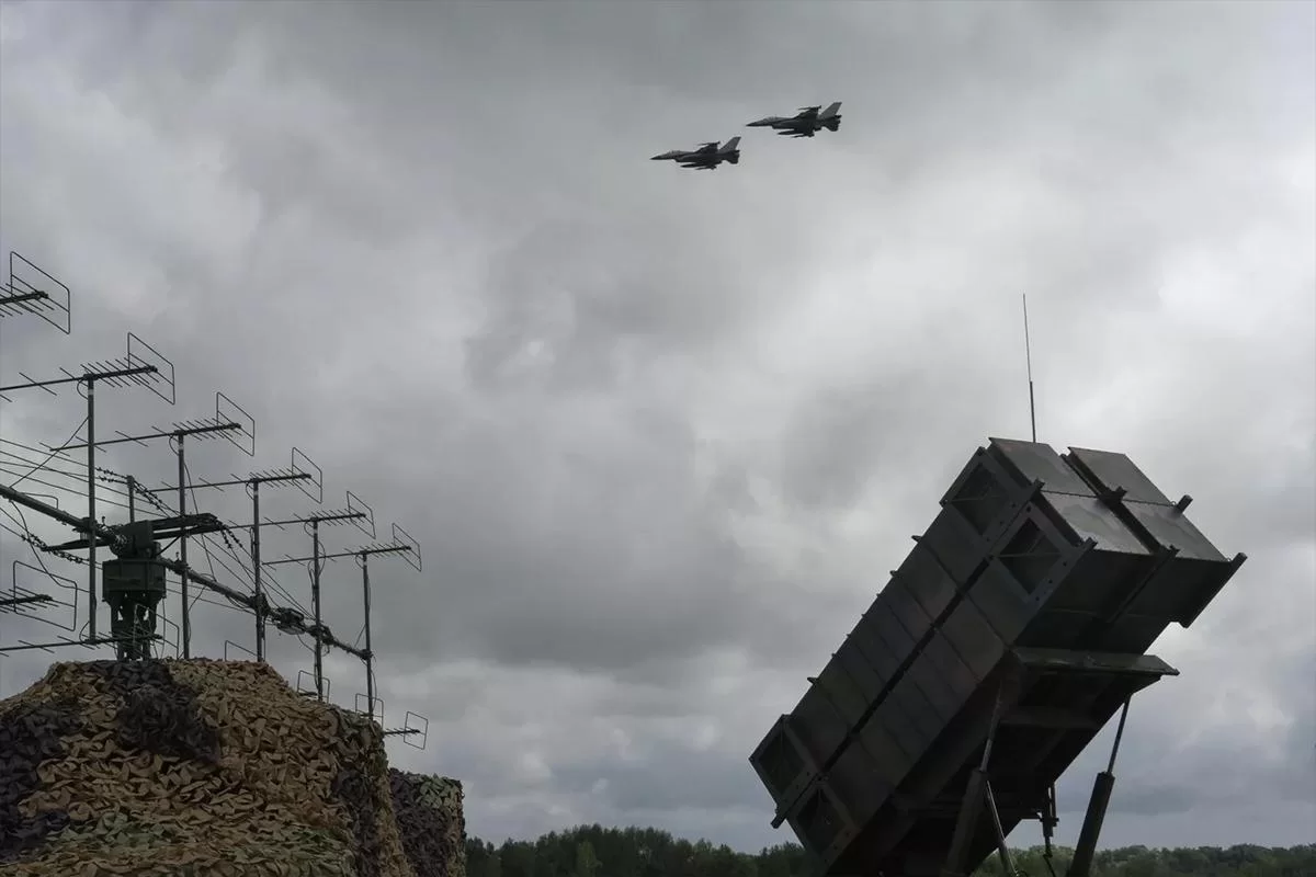 США втихую подписали контракты на сверхдальние радары для ВСУ на 2 млрд рублей