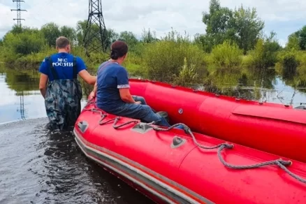 Под водой пшеница, кукуруза и клубника: чем грозит Кубани гибель урожая после прорыва дамбы