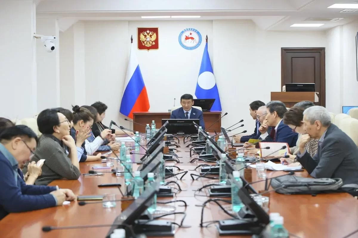 Комиссия по языку саха завершила трёхлетнюю работу над новым сводом терминов в Якутии
