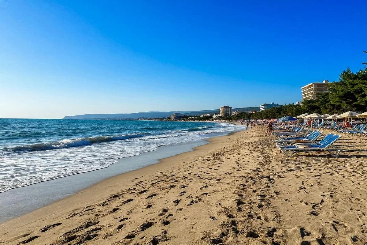 Восемь пляжей Анапы готовятся к приёму туристов этим летом