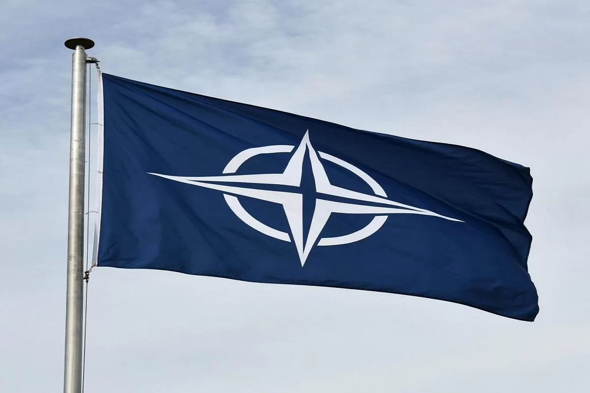 США меняют политику в отношении НАТО: акцент на национальные интересы