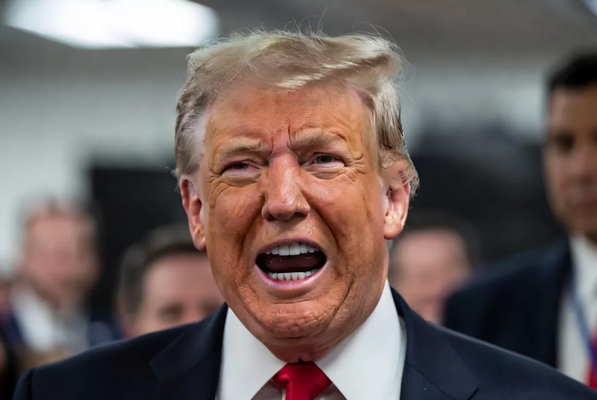 Трамп сообщил о спасении второго пилота F-15E после крушения в Иране