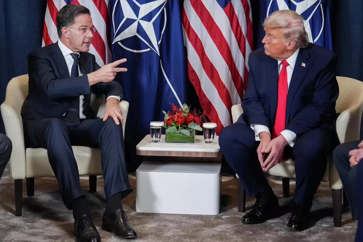 «Сплошной поток оскорблений»: Трамп устроил разнос генсеку НАТО в Белом доме