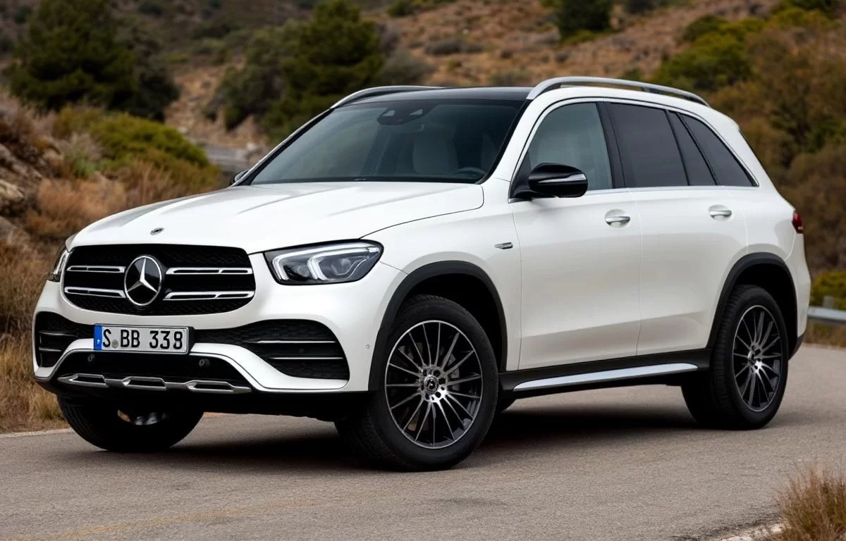 Конкуренция или игра в премиум: зачем Mercedes понадобился Little G