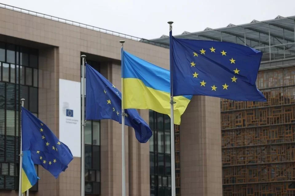 Украине предложат статус ассоциированного члена ЕС вместо ускоренного вступления