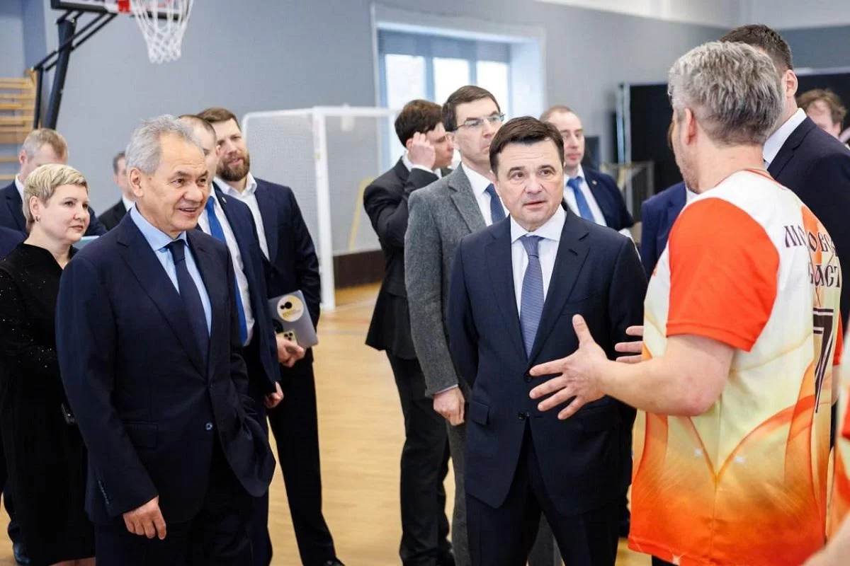 Губернатор Андрей Воробьёв обсудил с Сергеем Шойгу меры поддержки бойцов СВО в Подмосковье