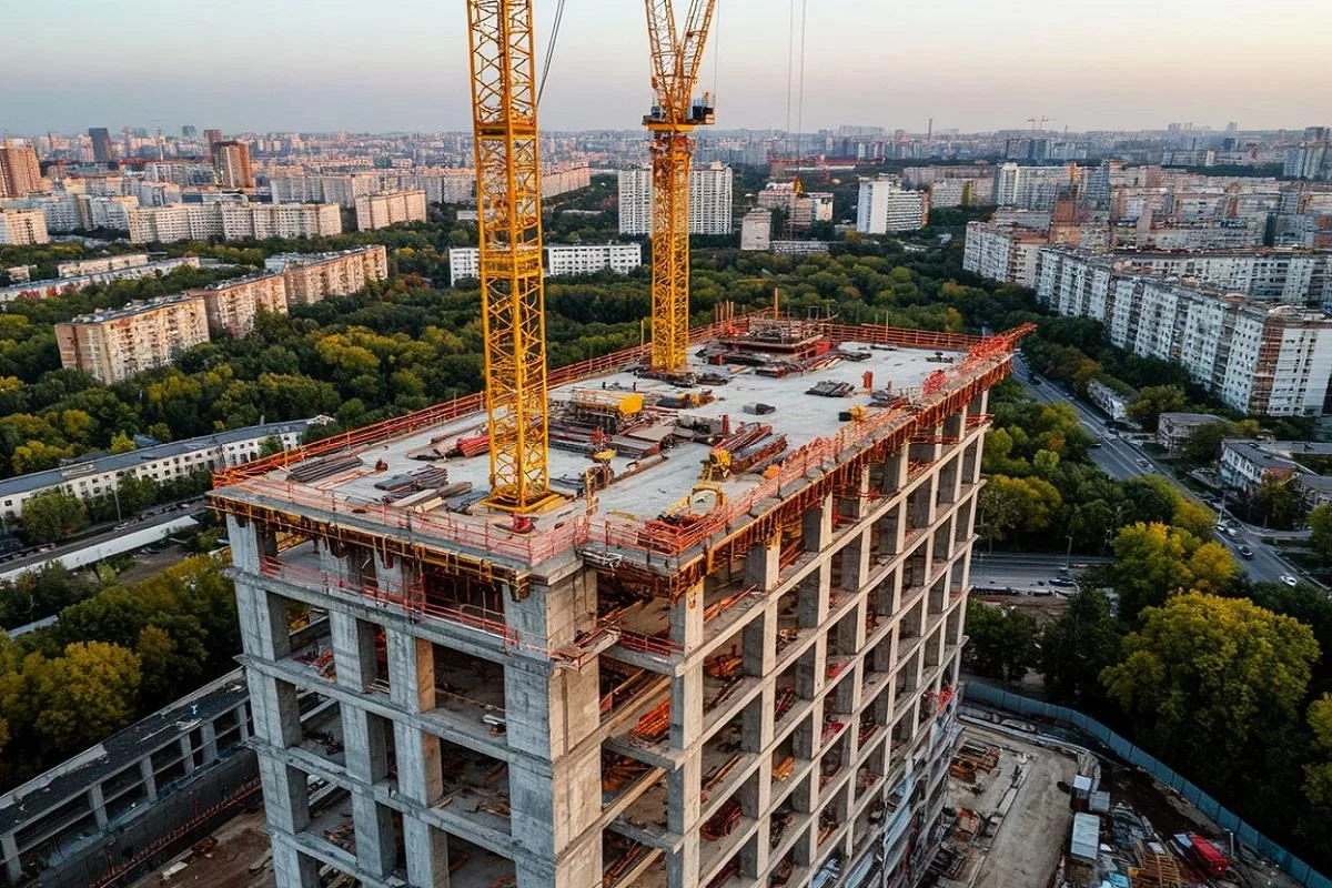 Глава Черкесска Алексей Баскаев: За пять лет в столице КЧР ввели в эксплуатацию 365 тысяч кв. метров жилья в МКД