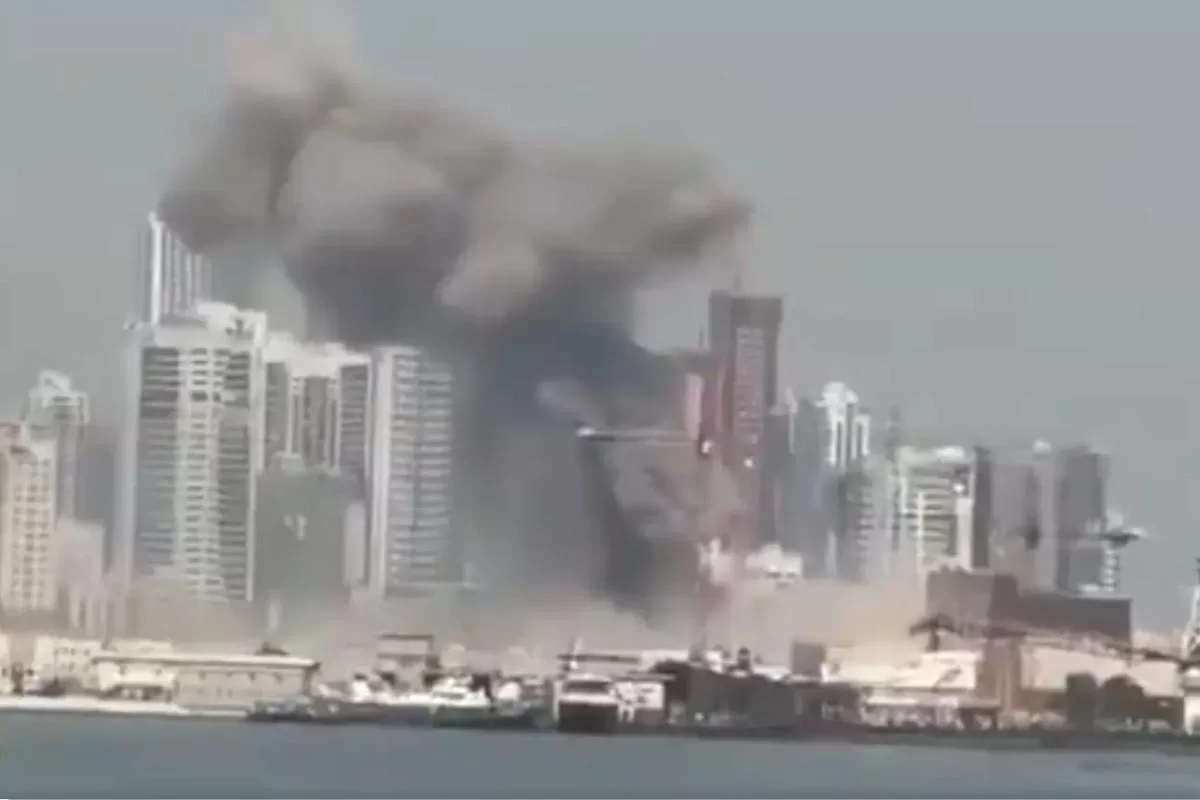 У российских туристов в Абу-Даби над головами летают военные самолёты