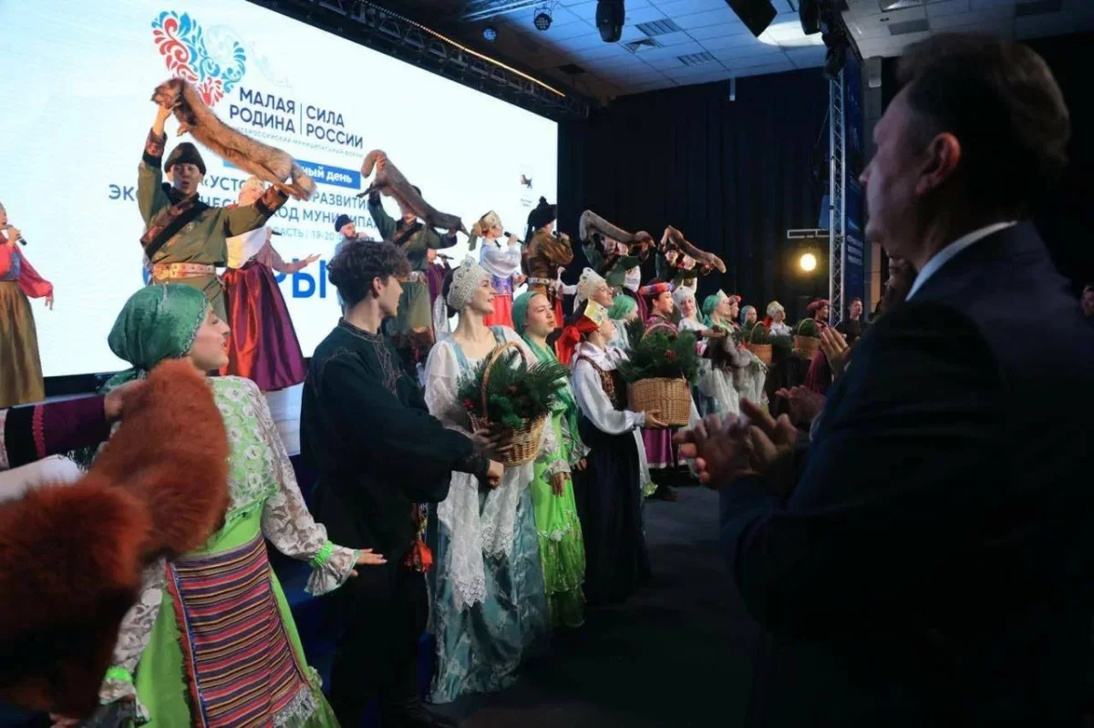 Председатель городской Думы Нижнего овгорода Евгений Чинцов рассказал о прошедшем в Иркутске региональном дне форума «Малая Родина – сила России»