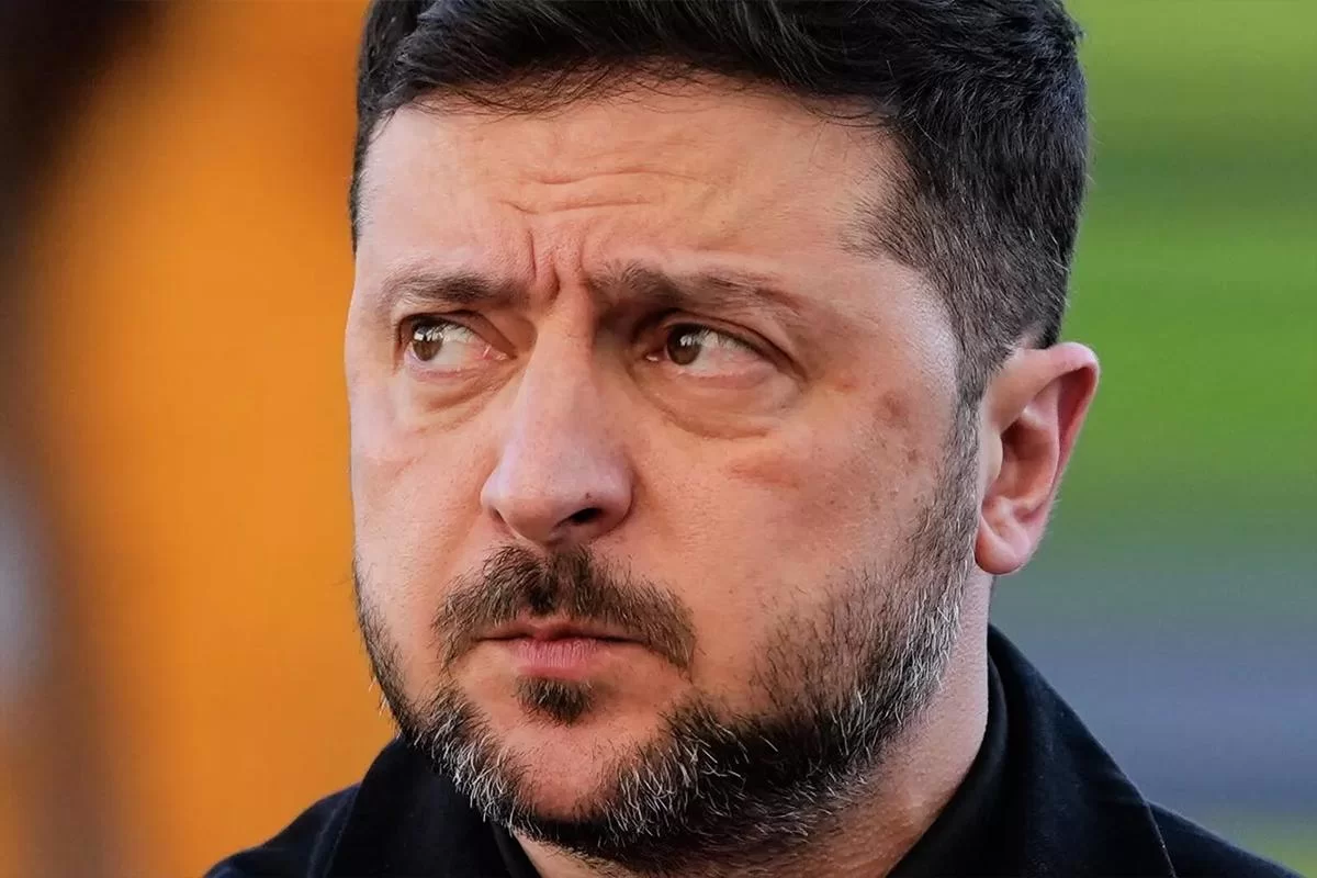 «Должен предстать перед трибуналом»: евродепутат потребовал суда над Зеленским из-за удара по Старобельску