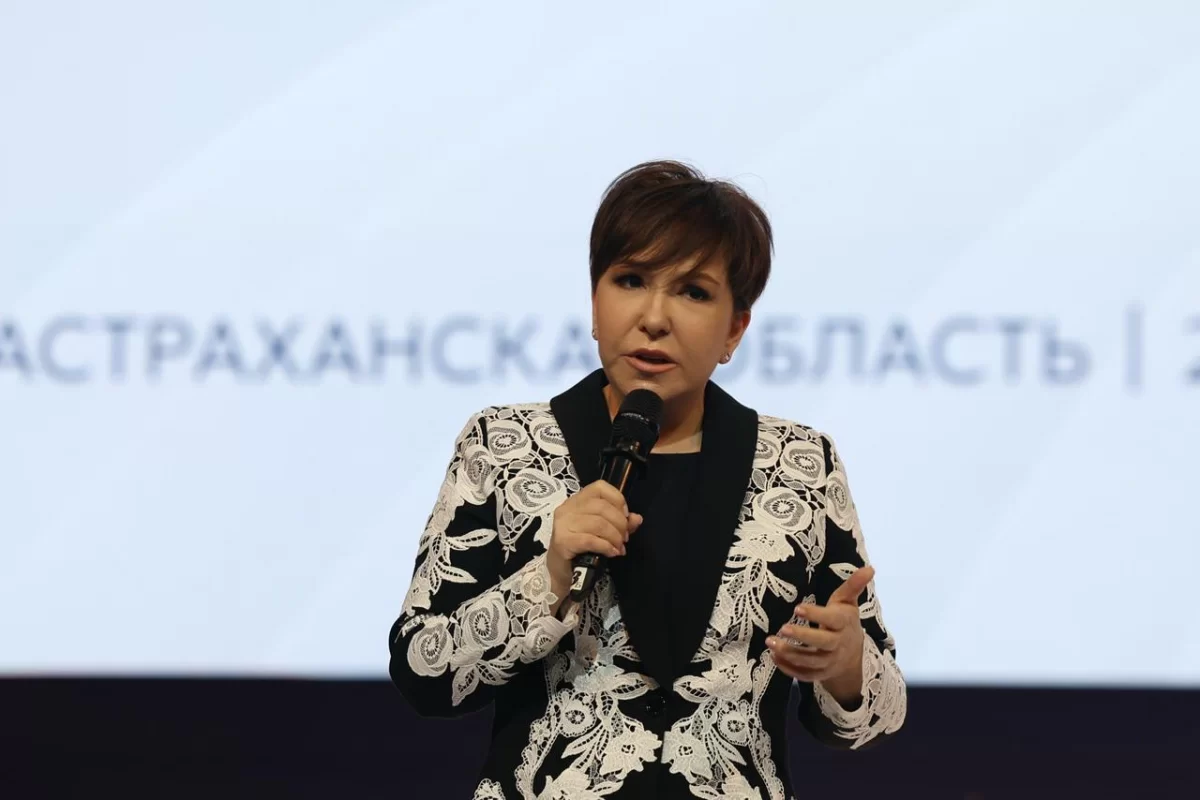 Финальный региональный день перед III Всероссийским форумом «МАЛАЯ РОДИНА – СИЛА РОССИИ» собрал в Астрахани около 500 муниципальных служащих